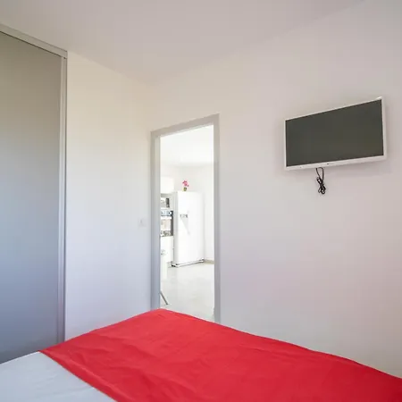 Bel Neuf, Climatise *