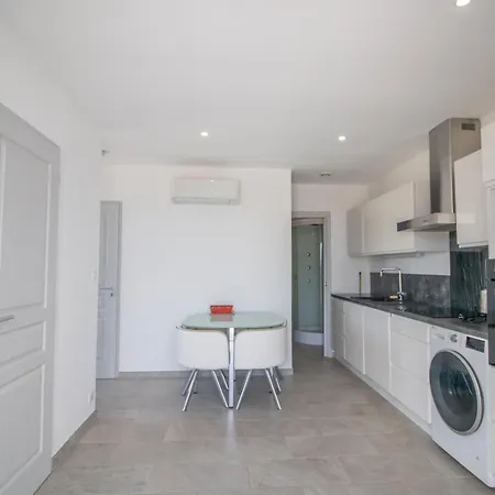 Bel Neuf, Climatise Appartement Albitreccia