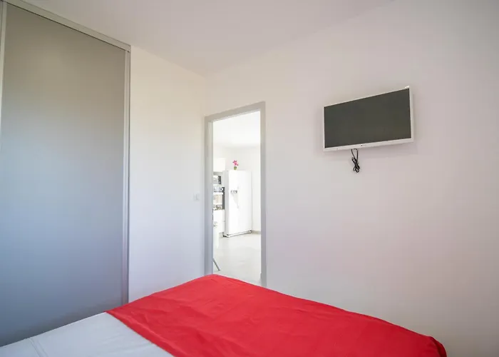 Bel Neuf, Climatise *